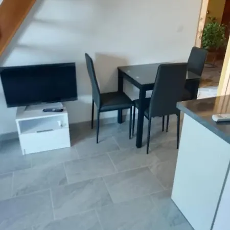 Apartmán Deni09 Pomer