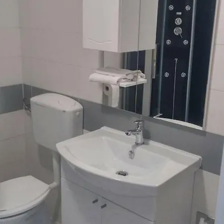 Deni09 Apartmán Pomer