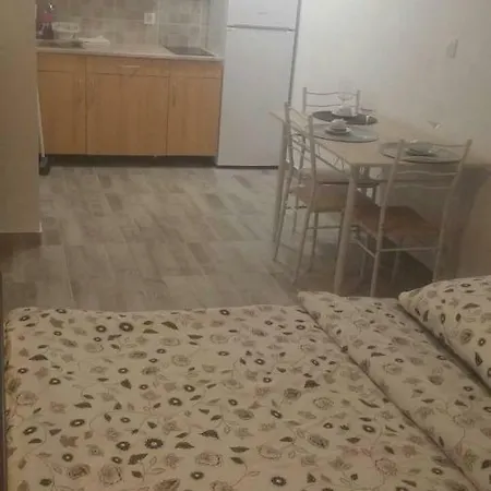 Deni09 Apartman