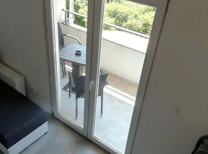 Deni09 Appartement Pomer