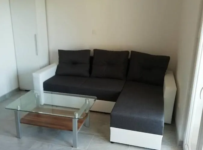 Apartman Deni09 *