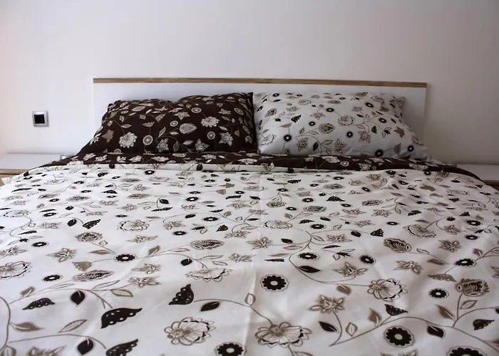 Deni09 아파트 포메르